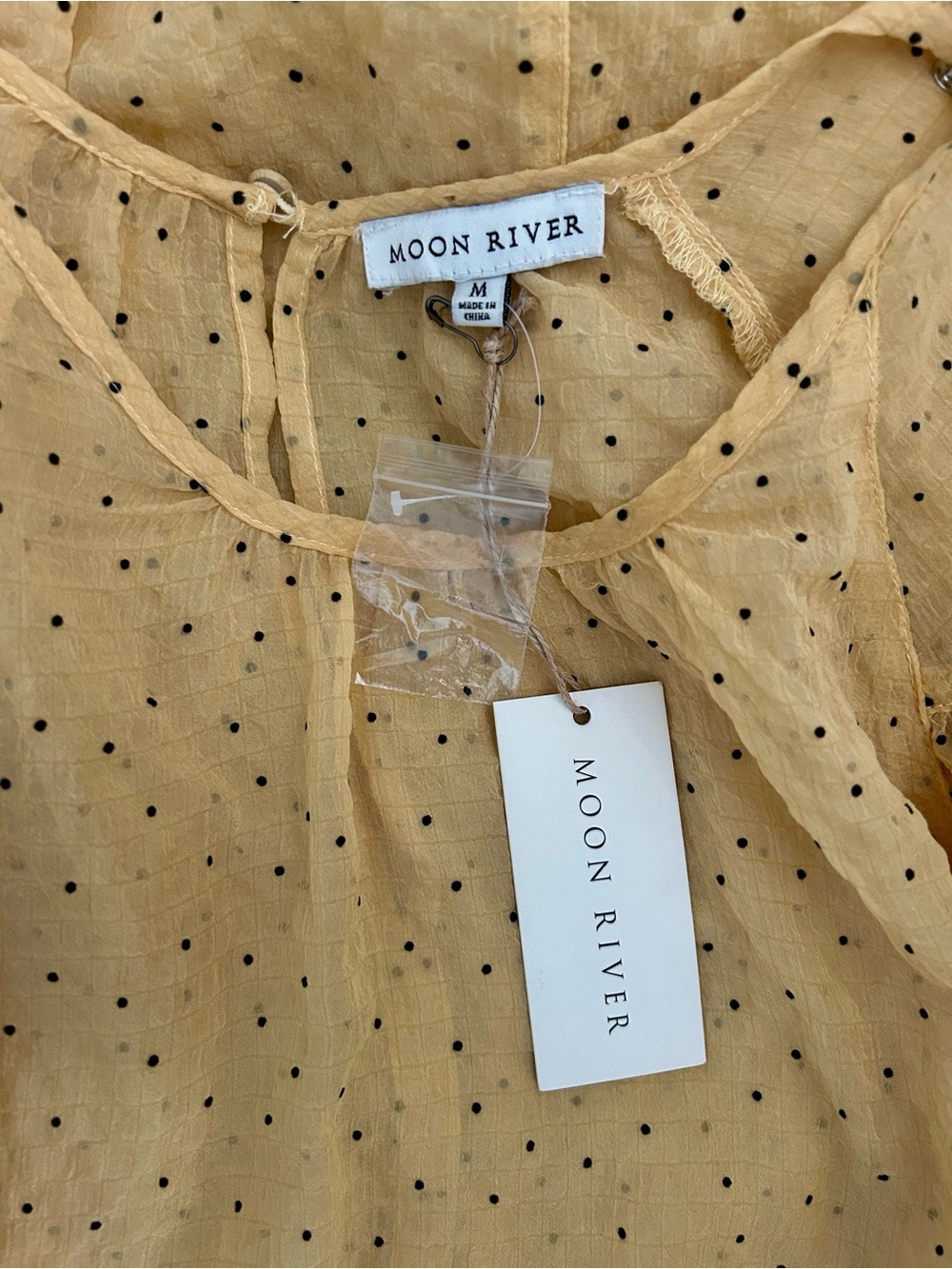 Moon River Mustard Yellow Puff Sleeve Midi Dress - Picture 3 of 4